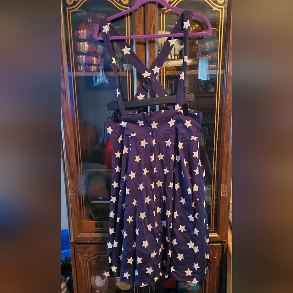 Collectif Alexa Stars Swing Skirt in 2X - Picture 3 of 12